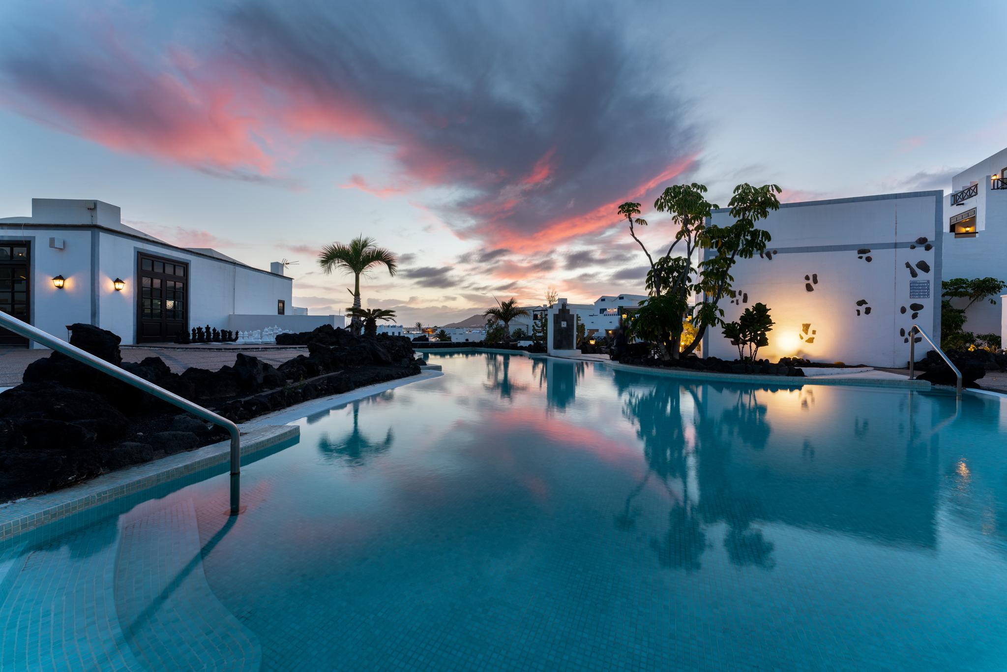 Hotel Livvo Volcan Lanzarote Playa Blanca  Kültér fotó