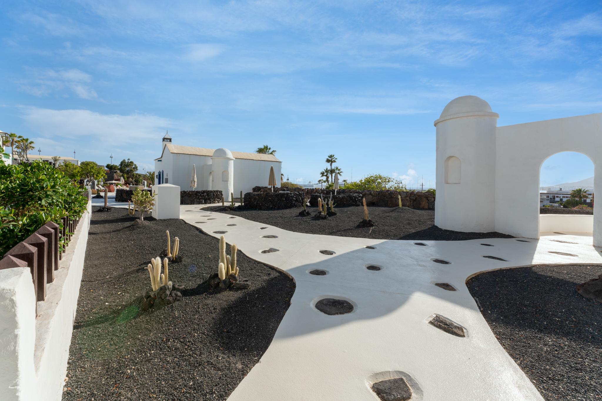 Hotel Livvo Volcan Lanzarote Playa Blanca  Kültér fotó