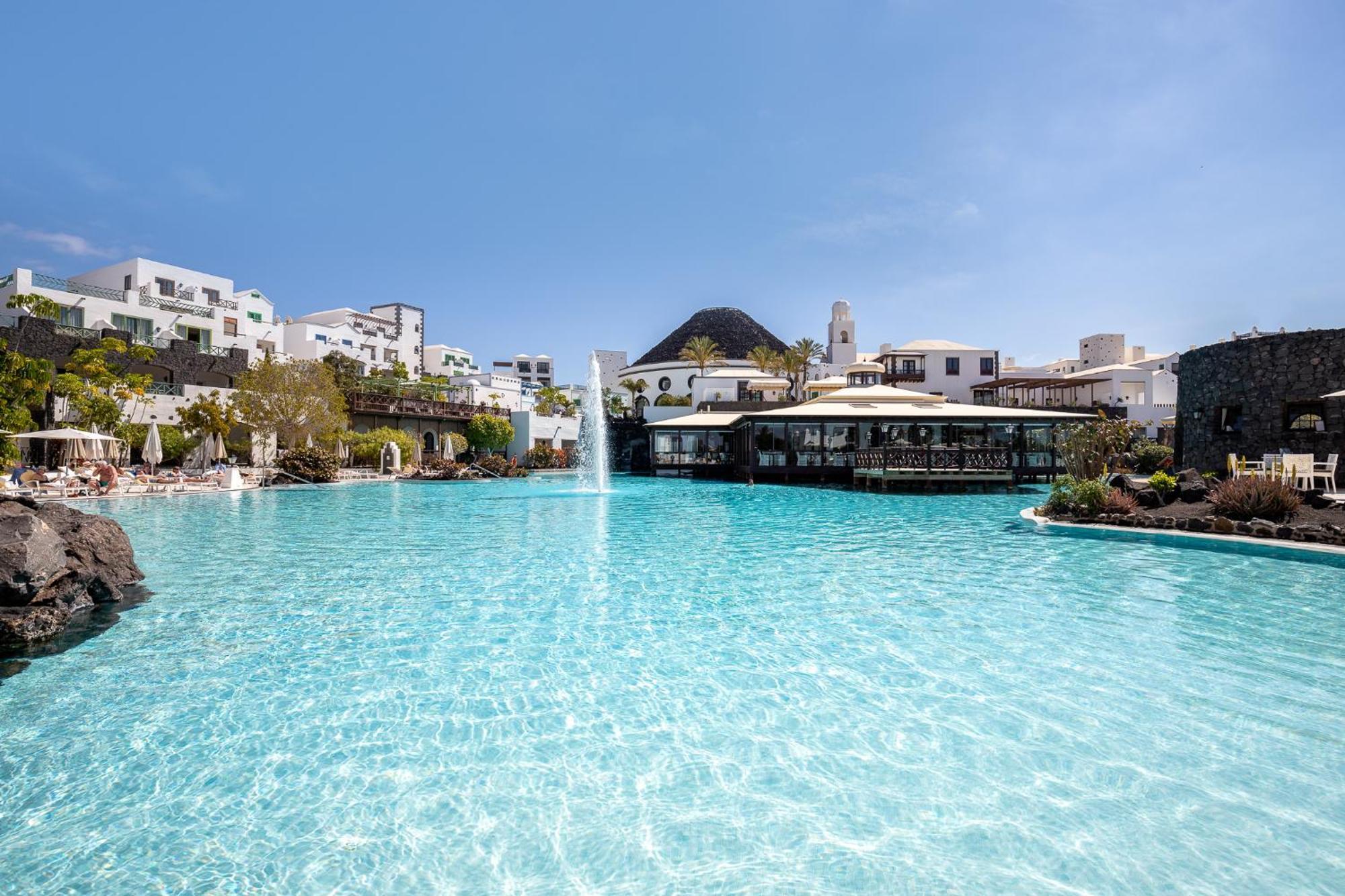 Hotel Livvo Volcan Lanzarote Playa Blanca  Kültér fotó