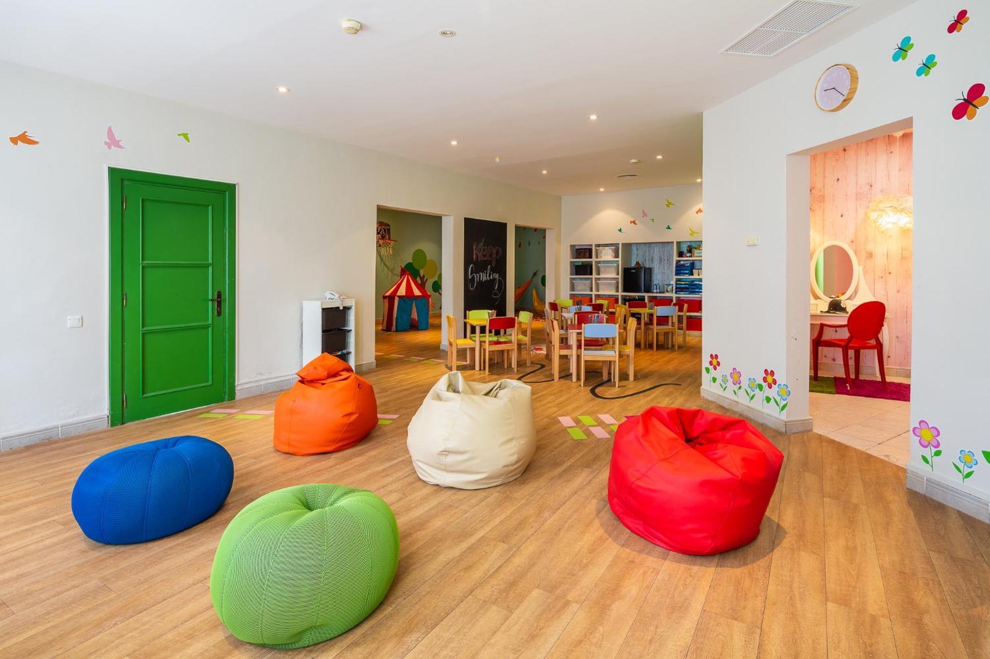 Hotel Livvo Volcan Lanzarote Playa Blanca  Kültér fotó