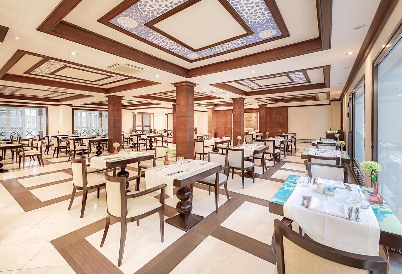 Hotel Livvo Volcan Lanzarote Playa Blanca  Kültér fotó